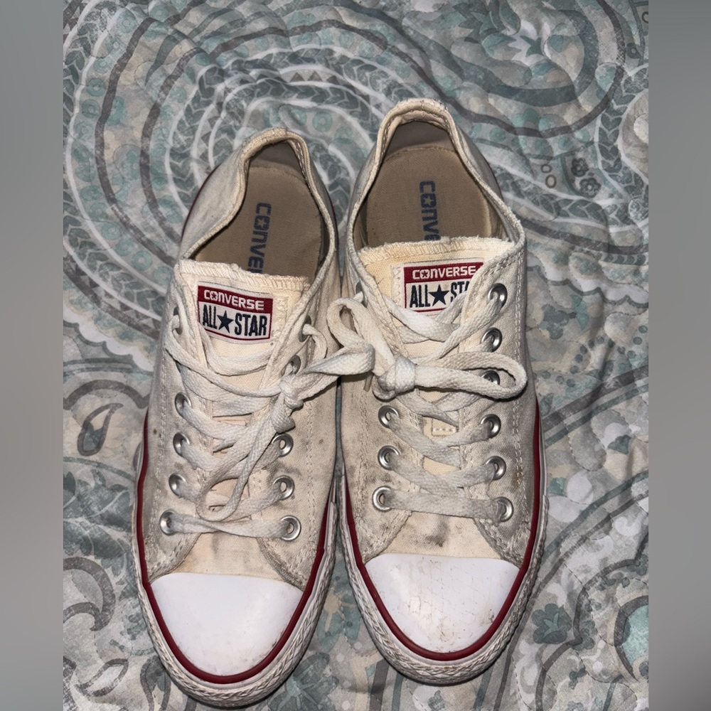 White converse